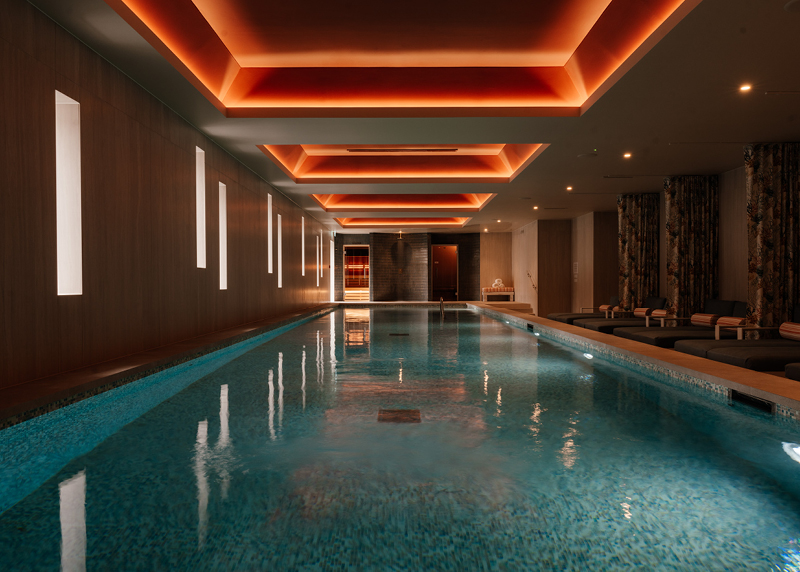 Luxury spa and swimming pool in Bournemouth at THE NICI hotel.